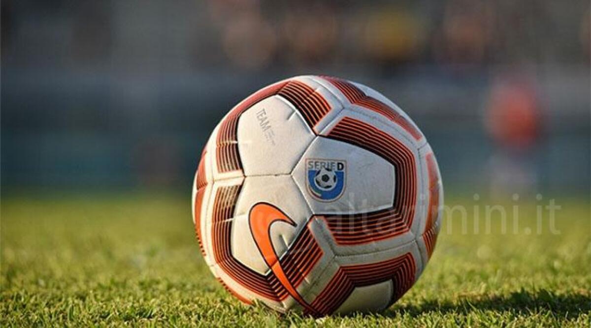 Calcio, Ravenna: tesserato Matteo Mandorlini. Stella Rimini: dimissioni di mister Carnevali -