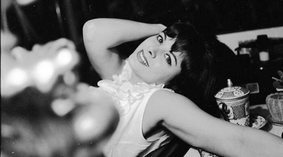 Morta Sandra Milo, a 90 anni scompare l'attrice musa di Fellini - L'attrice Sandra Milo in una foto d'archivio in bianco e nero. Ansa