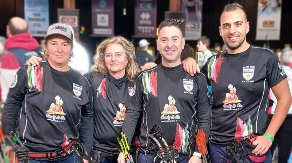 Anche cinque riccionesi alla Coppa del Mondo di tiro con l'arco - Da sinistra: Fusciani, Norcia, Bacchini e Branchesi.