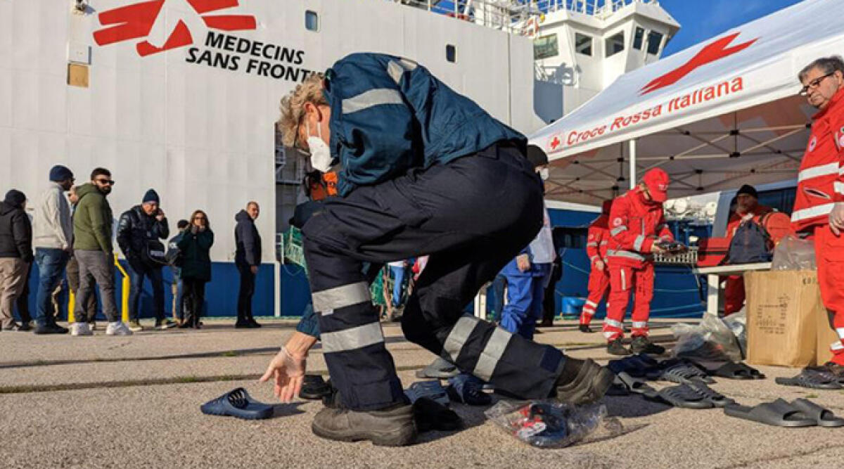 Sbarco migranti a Ravenna, Rimini fa la sua parte nell'accoglienza umanitaria - Archivio