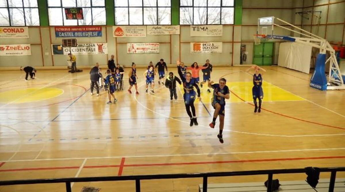 Baskin, Onions Santarcangelo passa sul parquet di Calderara (42-65) - 