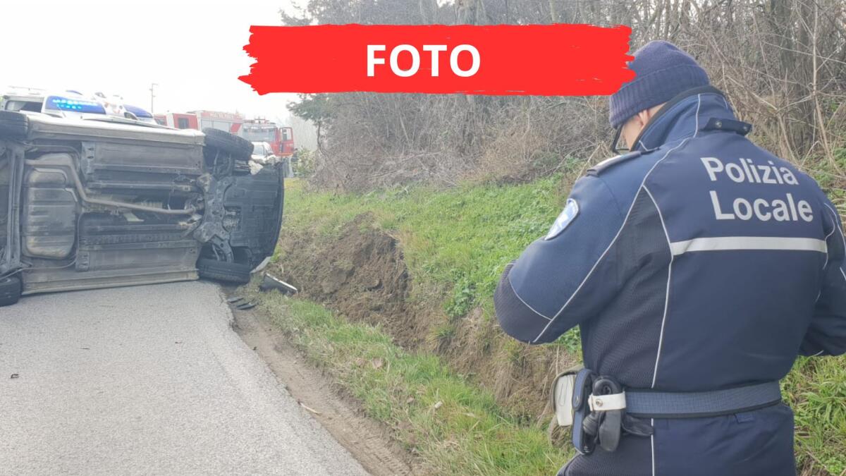 Donna incinta perde il controllo dell'auto che si ribalta, la 30enne è in ospedale - Il luogo dell'incidente