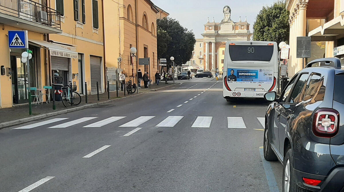 Santarcangelo, stop barriere architettoniche: interventi al via in primavera - Via Pascoli, Santarcangelo di Romagna