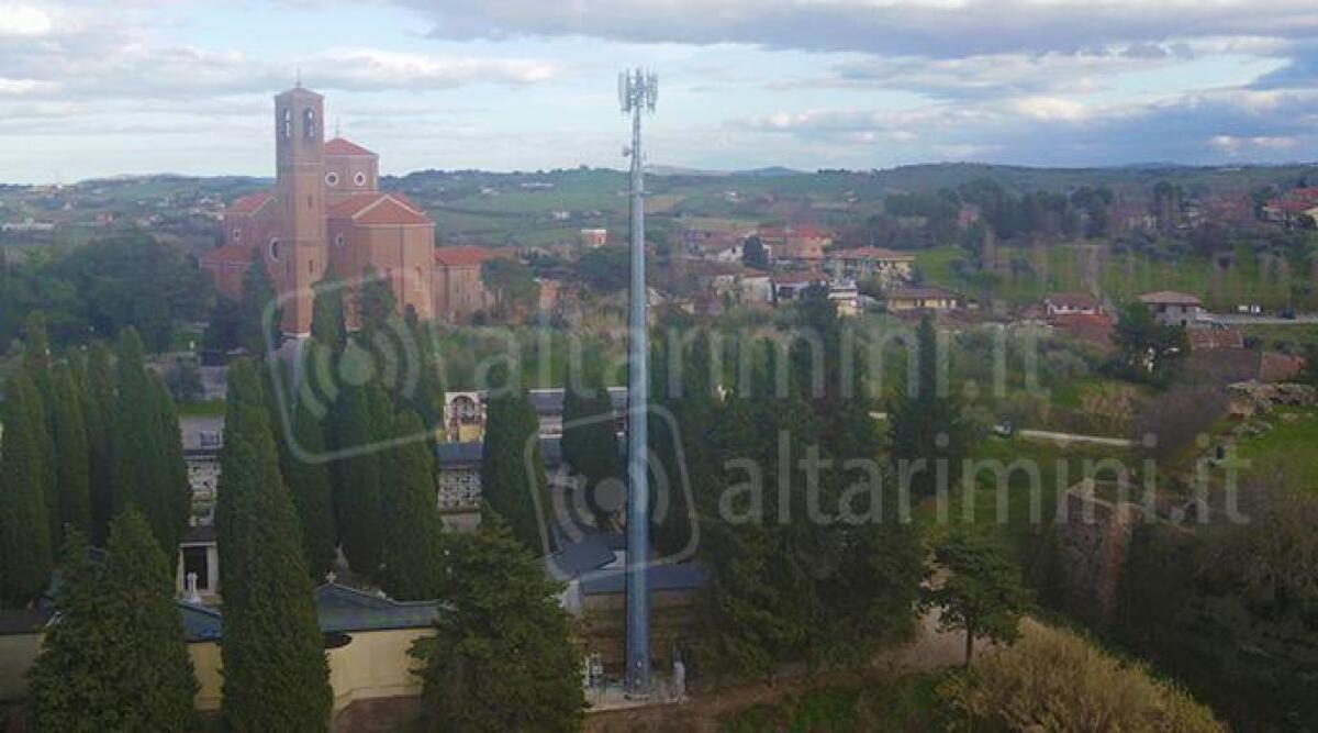 Coriano, antenna Wind rimane dov'è. Consiglio di Stato accoglie appello presentato dal comune - L'antenna
