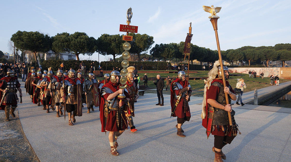 Un pomeriggio coi legionari: a Rimini la rievocazione storica delle gesta di Cesare nel 49 a.C. - APS Tredicesima Legio Gemina-Rubico (foto di Giorgio Salvatori)
