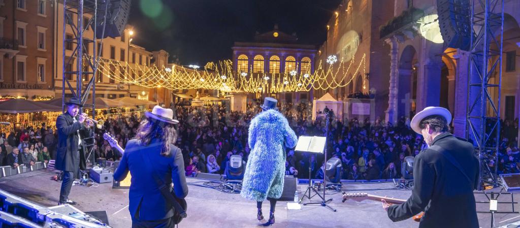 Anche Kelly Joyce protagonista del Capodanno di Rimini ©Riccardo Gallini /GRPhoto