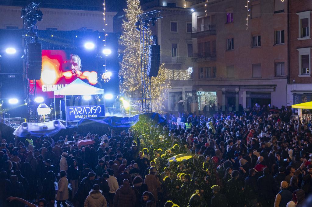 Reunion Paradiso©Riccardo Gallini /GRPhoto