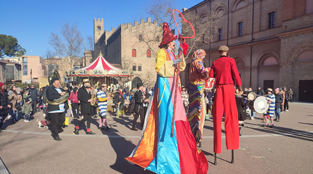 A passo di danza torna ColorCoriandolo a Rimini: da 22 anni la tradizionale festa di Carnevale - Colorcoriandolo
