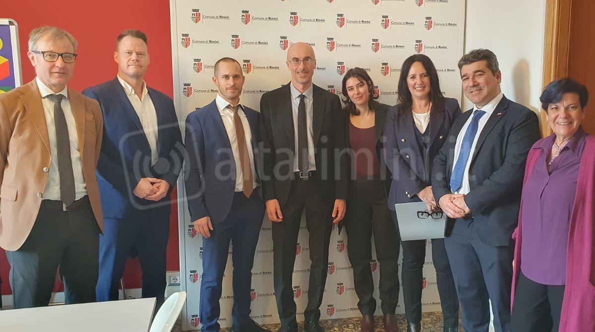 Dalla Norvegia in Romagna per studiare la ristorazione locale - L'incontro in comune con la delegazione