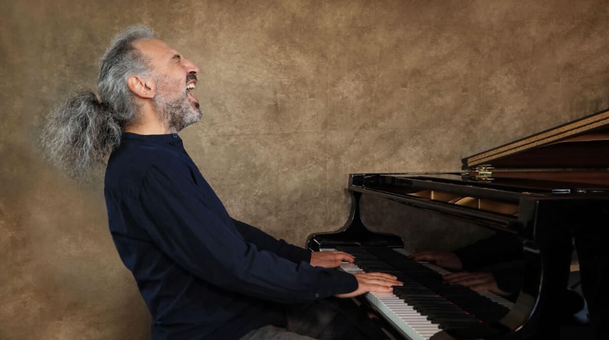 Stefano Bollani a Riccione: tutte le info per acquistare i biglietti - Stefano Bollani