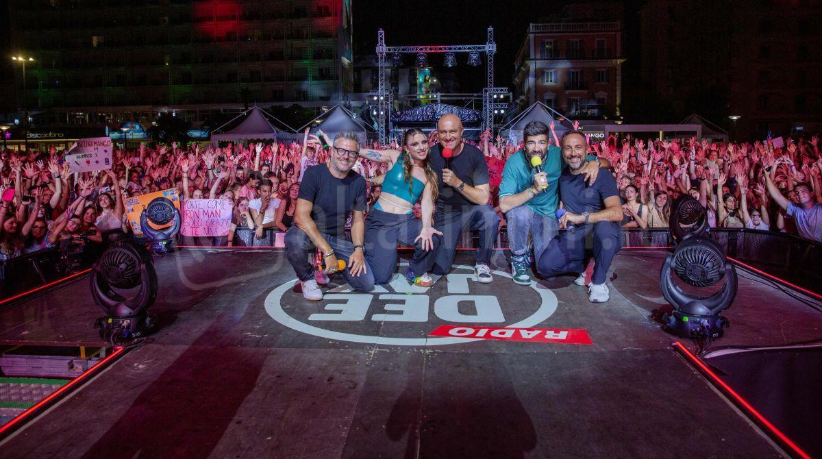 Sanremo, i complimenti di Riccione per Angelina Mango -