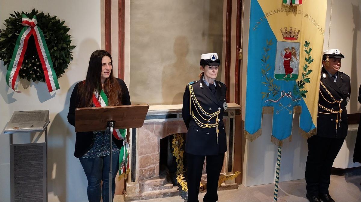 Santarcangelo celebra le vittime delle foibe: le iniziative per il Giorno del Ricordo - La sindaca Parma durante la celebrazione 2023 del Giorno del Ricordo