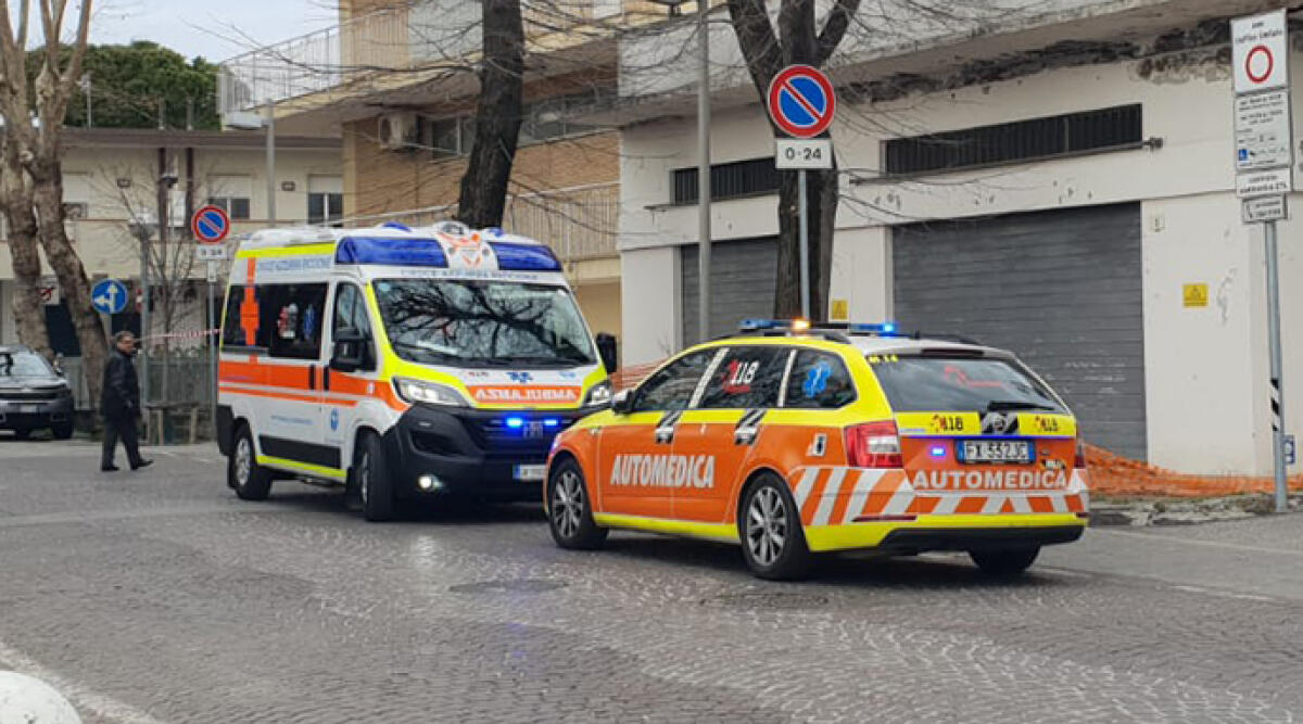 Torre Pedrera, cade e batte la testa. Grave in ospedale - Repertorio