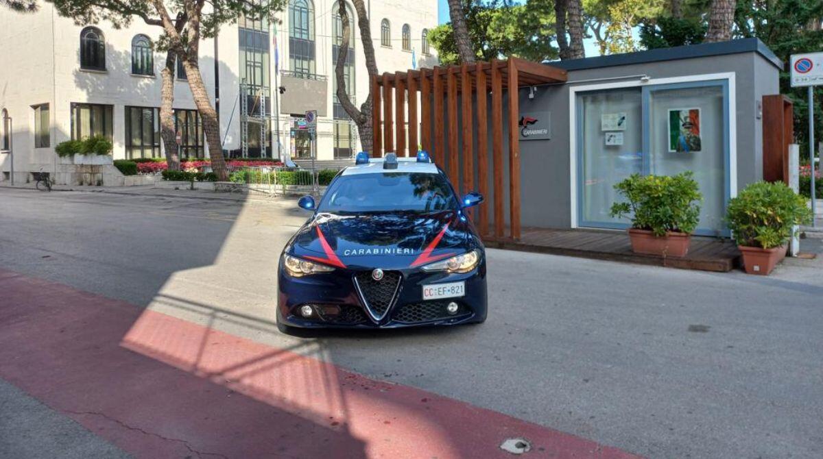 Colpiva gli anziani, arrestato a Riccione il predatore dei bancomat - Immagine di repertorio