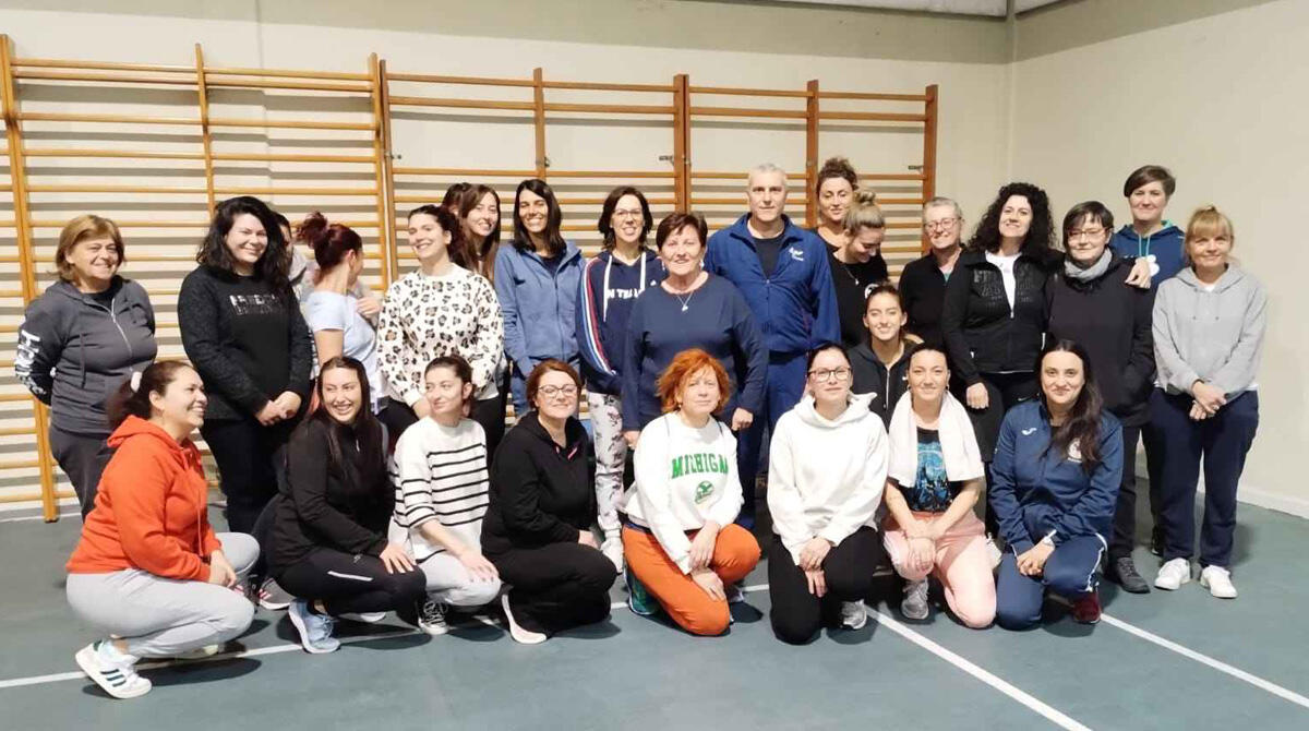 Oltre 200 donne hanno partecipato al corso di difesa personale del Comune di Riccione - 