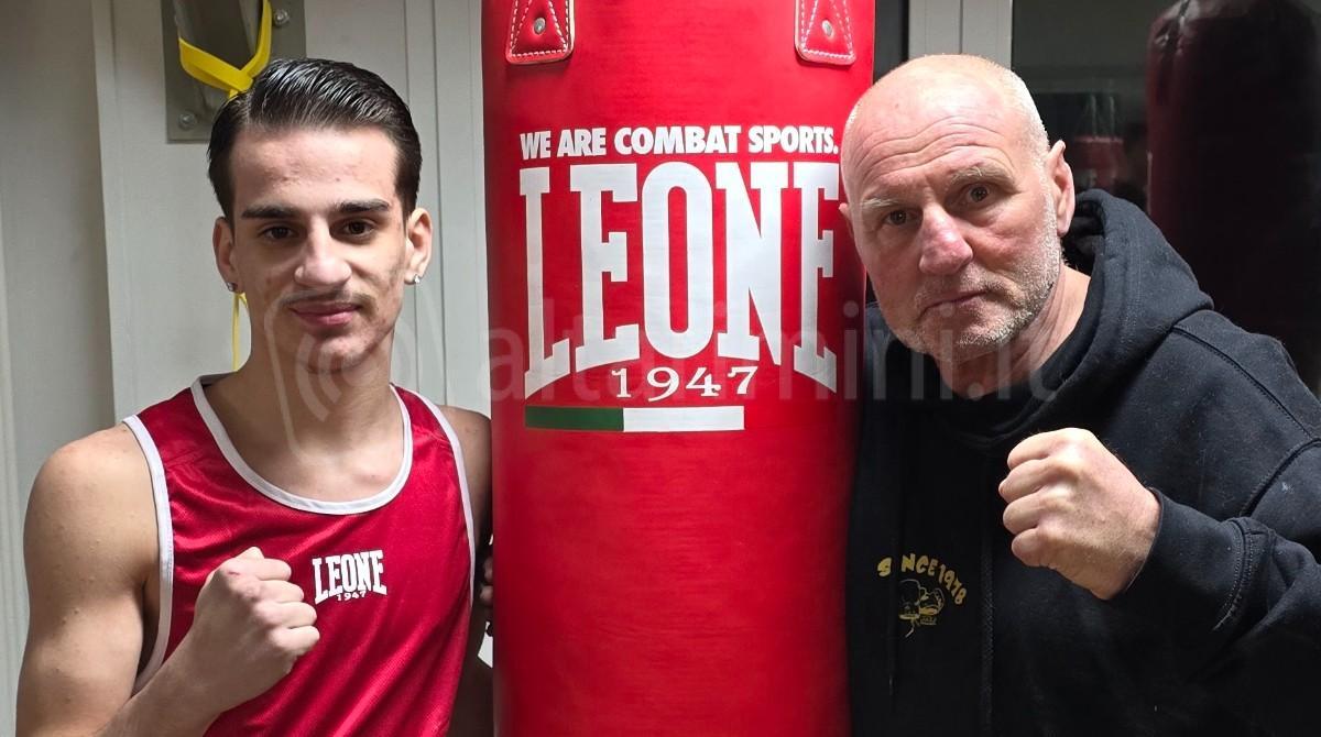 Al Torneo Regionale Esordienti sul ring Giuseppe Castaldo della Boxe Santarcangelo - Castaldo e Scarpellini