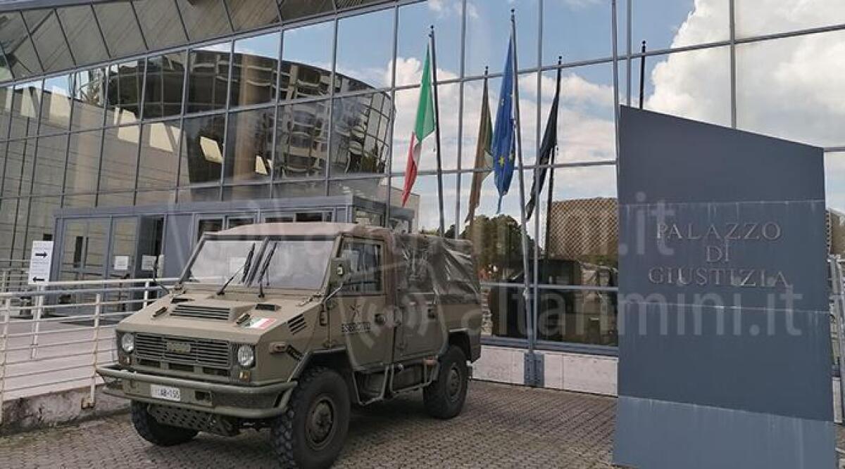 Accuse di maltrattamenti in famiglia, arrestato avvocato del foro di Rimini - Il tribunale di Rimini