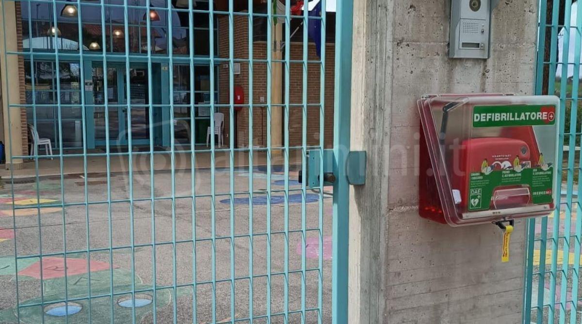 Defibrillatori a scuola, un nuovo strumento di primo soccorso a Misano Monte -