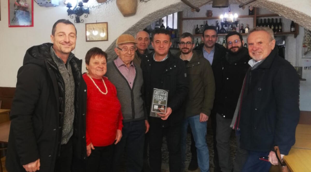 “Fafein” è la prima bottega storica di Misano, Sindaco Piccioni: “Passione per il proprio lavoro” - L’osteria al ghetto di Battistella "Fafein"