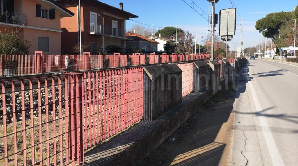 Il muretto di viale Panzini