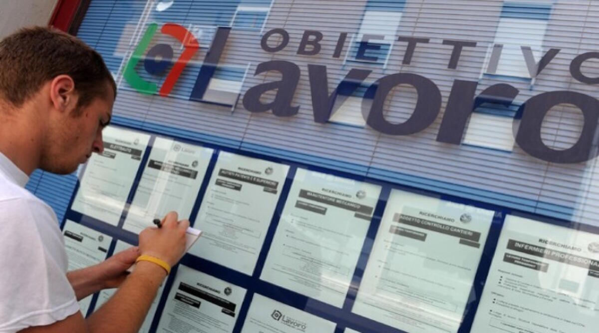 Occupazione in Romagna per la primavera: 3 assunti su 10 sono giovani Under 30 - 