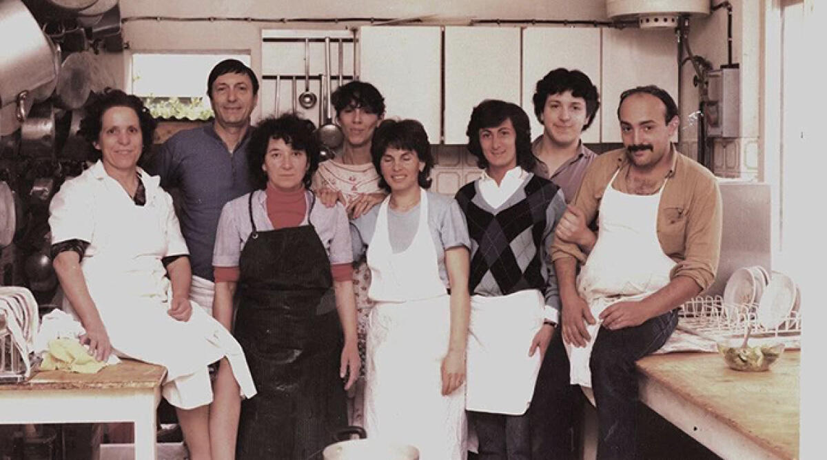 Chiude il ristorante Sirocco dopo 60 anni di attività: un capitolo indimenticabile della cucina locale - Addio a Sirocco: una storia di gusto e amicizia