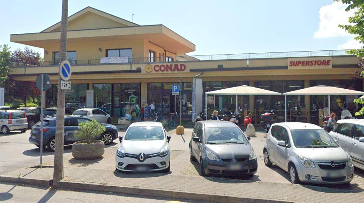 La sindaca tiene a battesimo il Conad Boschetto dopo il restyling: la struttura dà lavoro a 65 dipendenti - 