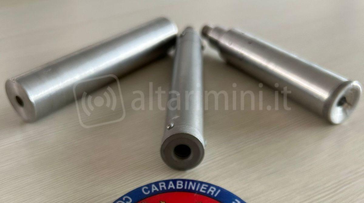 Fucile con silenziatore e 100 munizioni sequestrate a Coriano - Le munizioni sequestrate