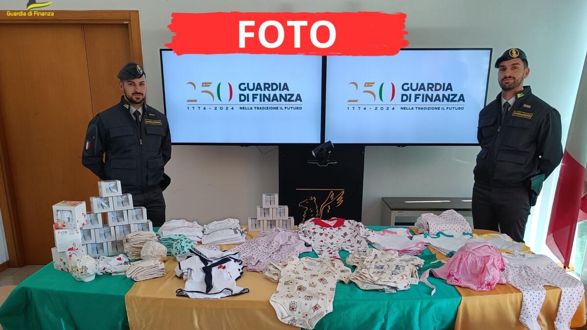 La Guardia di Finanza di Rimini dona 15 mila capi di abbigliamento alla Caritas e alle parrocchie locali - Solidarietà in azione: 15 mila capi di abbigliamento donati dalla Guardia di Finanza di Rimini