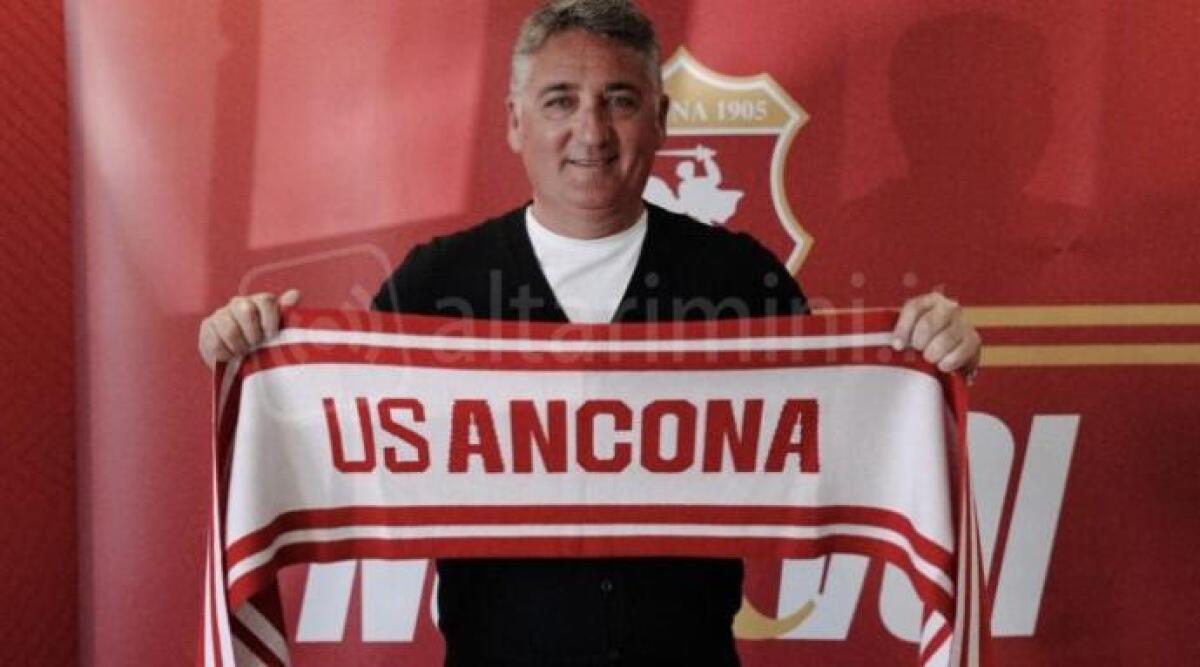 Calcio C, l'Ancona sceglie come mister Roberto Boscaglia -