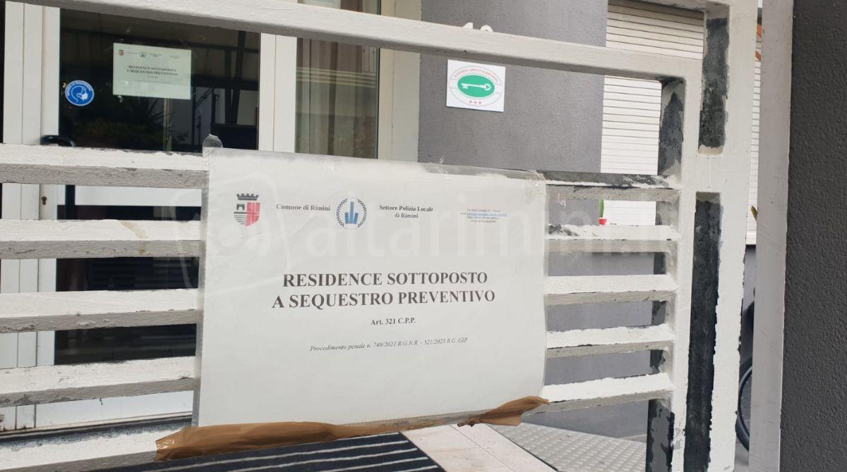 Prostituzione a Rimini: sequestrati residence e la sua dependance -