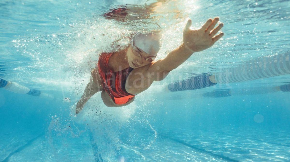Riccione, corsi gratuiti di nuoto per le famiglie con Assegno di Inclusione - 