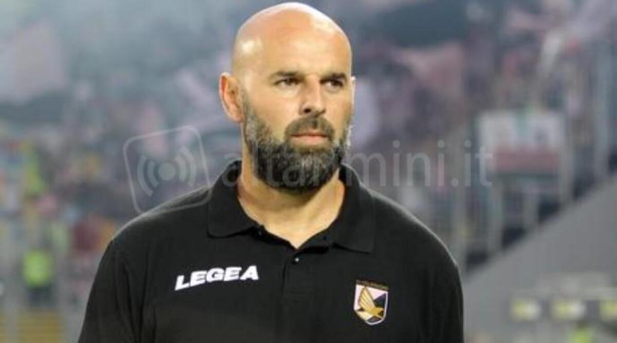 Calcio C, è Roberto Stellone il nuovo allenatore della Vis Pesaro. Domenica sarà di scena al Neri (20,45) - 