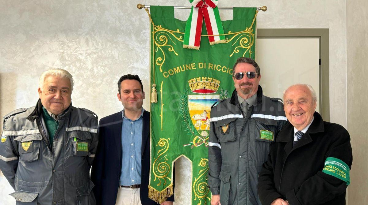 Convenzione tra Guardie Ecologiche e comune di Riccione contro i furbetti dei rifiuti - Ferdinando Cerillo, Christian Andruccioli, Mauro Vanucci e Pier Paolo Pantaloni