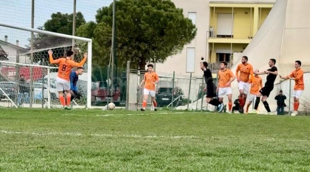Calcio Prima, il Santarcangelo cala il poker sul campo il Villamarina: finisce 0-4 - 