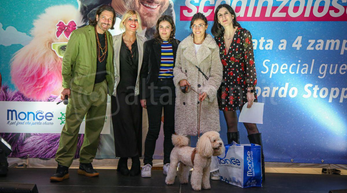Cani e gatti protagonisti alle Befane di Rimini: consigli, premi ed informazioni sulle adozioni - Tali e quali: il cane Chicco con Angela