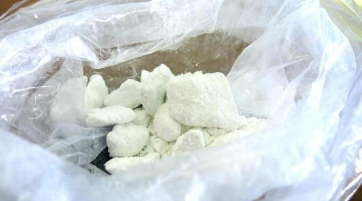 Appena maggiorenne, fermato con la droga nascosta nel pacchetto di Chewing Gum - Cocaina (foto di repertorio)