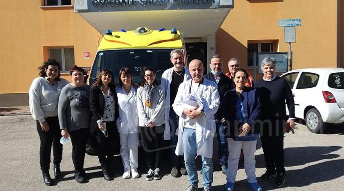 Novafeltria e Riccione partecipano alla Giornata del Rene: le iniziative - Giornata del Rene all'ospedale di Novafeltria ARCHIVIO