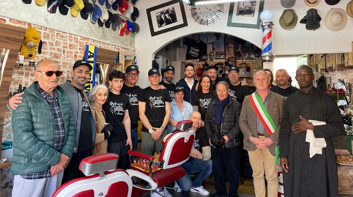 Alessandro Sabba, il ricordo e un nuovo inizio: il suo negozio diventa sede dell'associazione benefica -