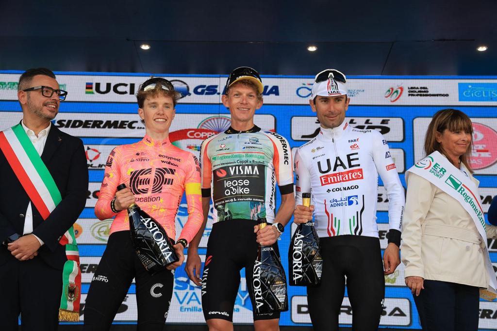 Settimana Internazionale Coppi e Bartali 2024 – 39th Edition – 4th stage Forlì – Forlì 157,9 km 23/03/2024 – Koen Bouwman (NED – Team Visma – Lease a Bike) – Archie Ryan (IRL – EF Education – EasyPost) – Diego Ulissi (ITA – UAE Team Emirates) – photo Mass