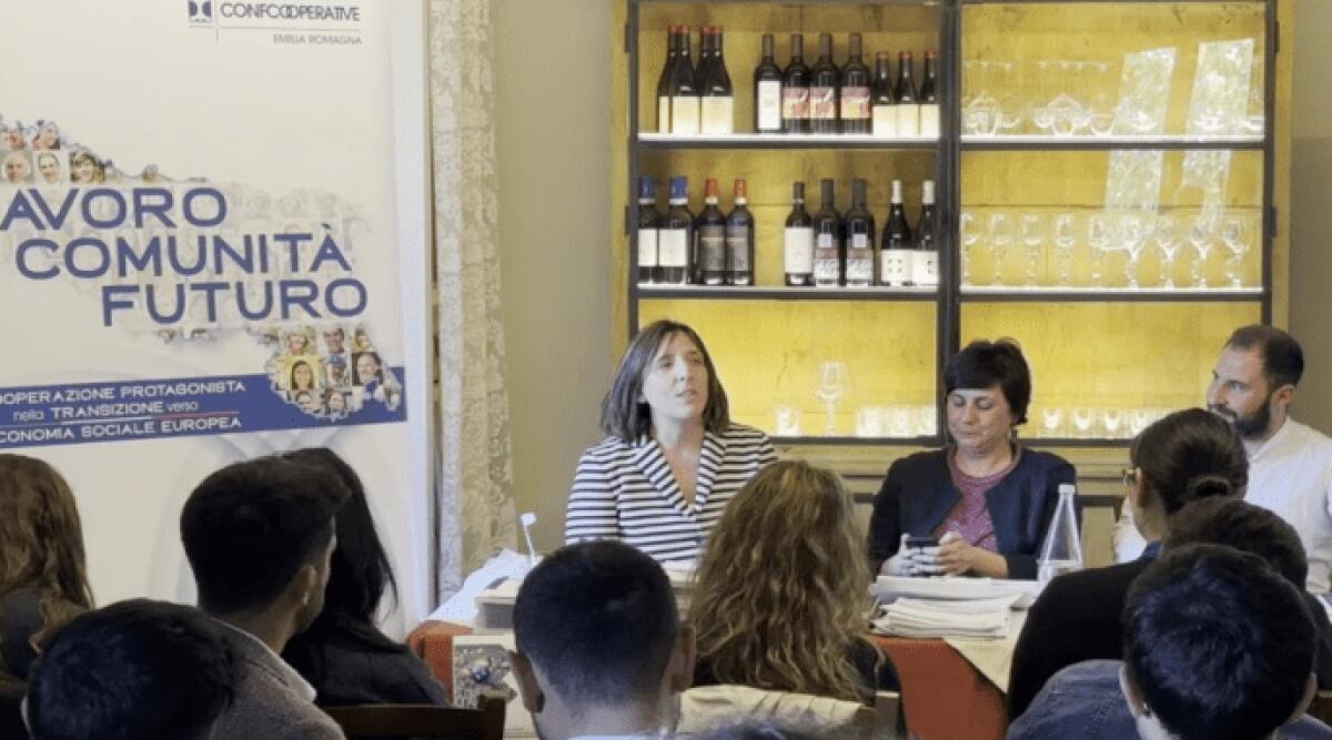 Eduardo Raia nuovo presidente giovani Confcooperative Emilia - Romagna - Un momento dell'incontro