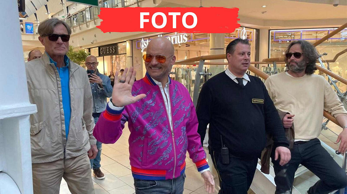Da esperto d'arte a star televisiva: Stefano D'Onghia di "Cash or Trash" alle Befane - Stefano D'Onghia alle Befane, sulla sua destra Massimo Bobbo, direttore del centro commerciale