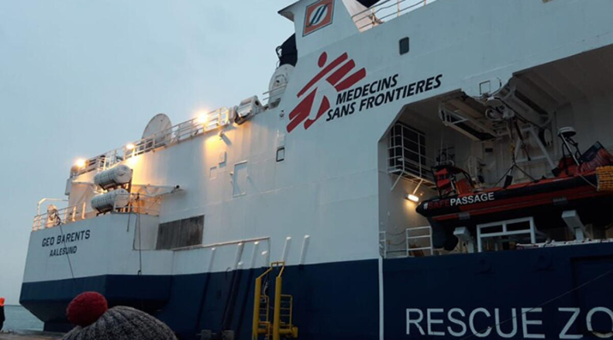 Sbarco di migranti a Ravenna: 202 persone accolte, 15 destinati a Rimini - Foto Ansa
