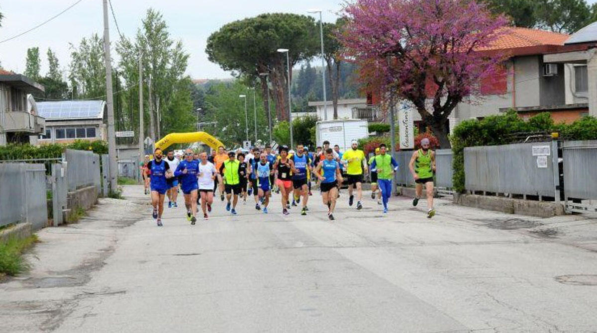 Giro del Castello spegne 40 candeline: i podisti tornano sulle strade di Cerasolo Ausa -