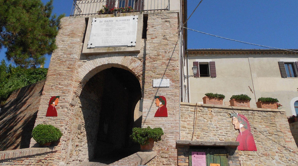Domenica 21 aprile alle 16 l’inaugurazione di un’opera celebrativa dedicata a Dante  - 