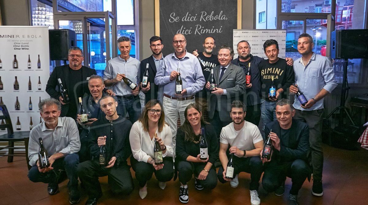 Rimini Rebola sbarca al Vinitaly nel padiglione del Consorzio vini di Romagna - 
