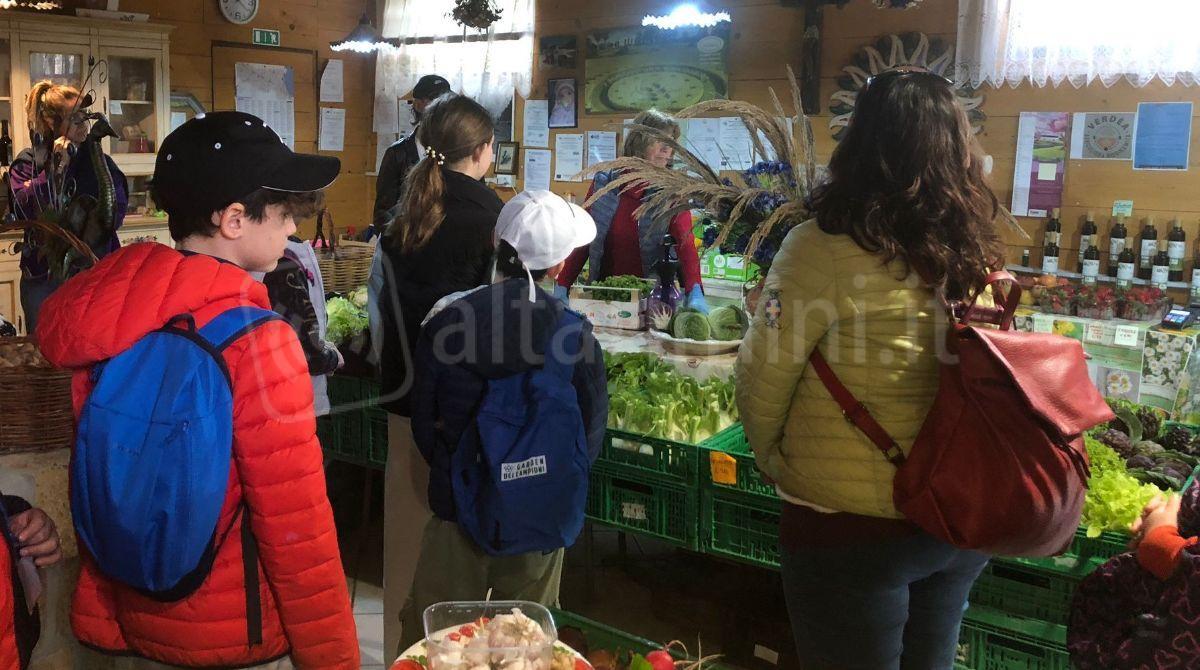Alimentazione sana: successo per "Scuola con Gusto" al Centro Agro Alimentare con le classi di Rimini -