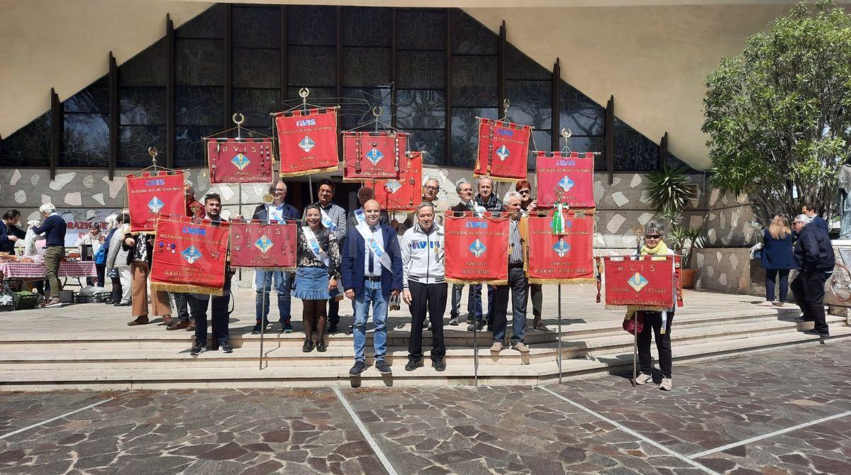 Avis in festa a Riccione: premiato un riccionese che ha superato 120 donazioni -