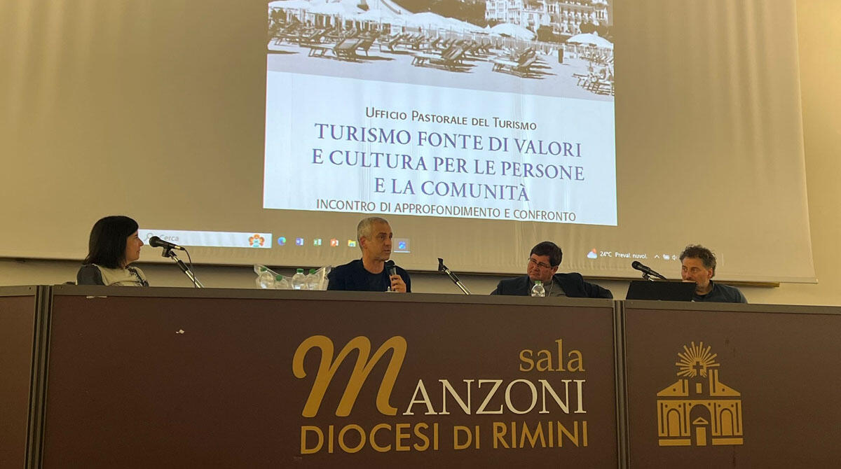 Il turismo come fonte di valori: anche il Vescovo di Rimini al covegno - 