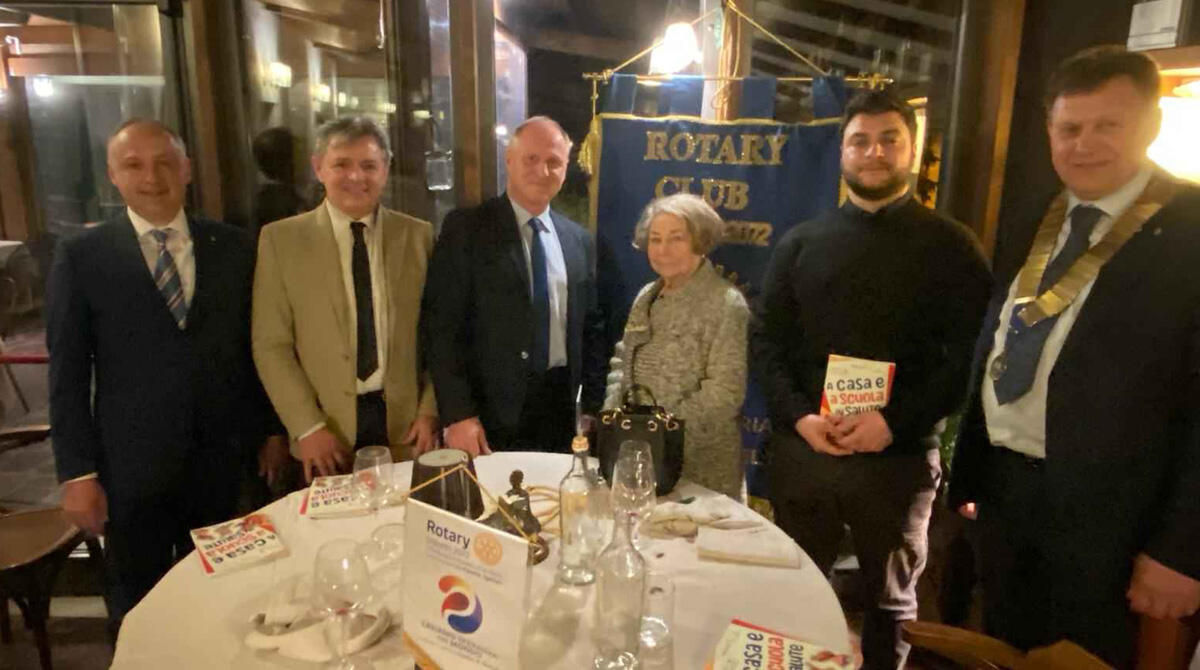 Novafeltria, al Rotary parla il sindaco: "Non solo Cau. Preoccupati anche per futuro calo dei medici di famiglia" - 